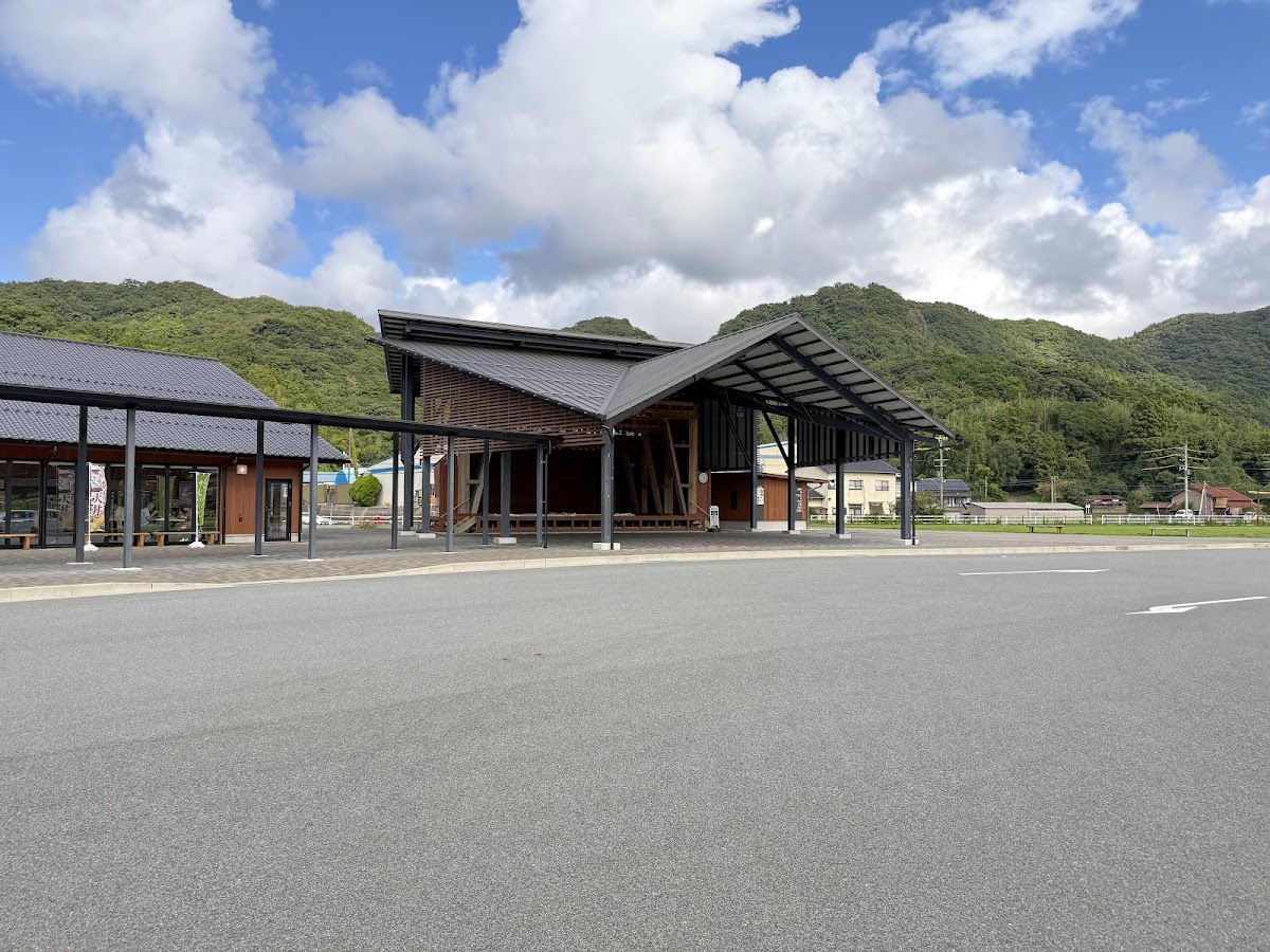 道の駅 ごいせ仁摩